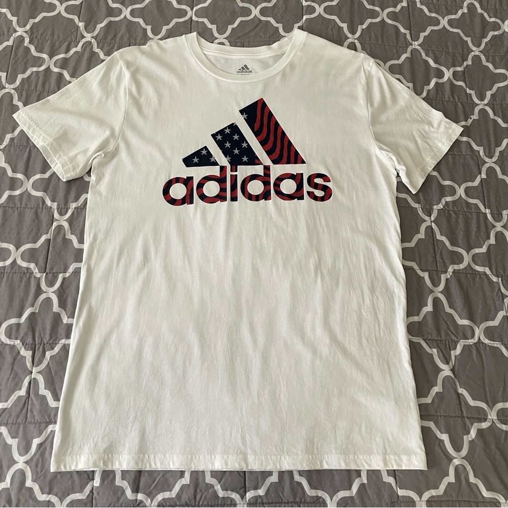 Adidas Tshirt XL